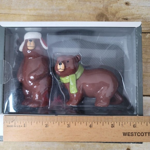 Earthenware Polar Bear Salt & Pepper Shaker Set - Picture 2 of 4